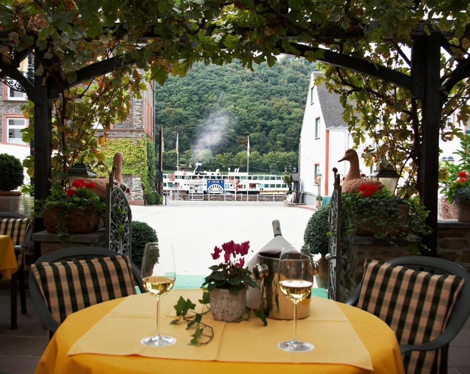 Hotel Rheingraf Kamp-Bornhofen Exteriör bild
