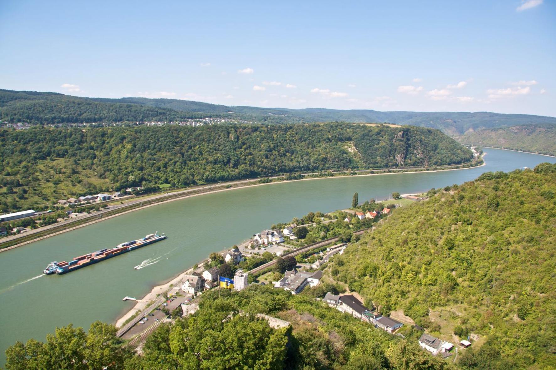 Hotel Rheingraf Kamp-Bornhofen Exteriör bild